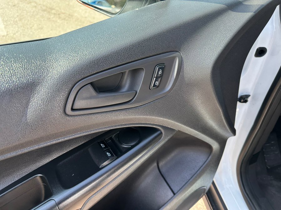 Used 2017 Ford Transit Connect XL FWD image 15