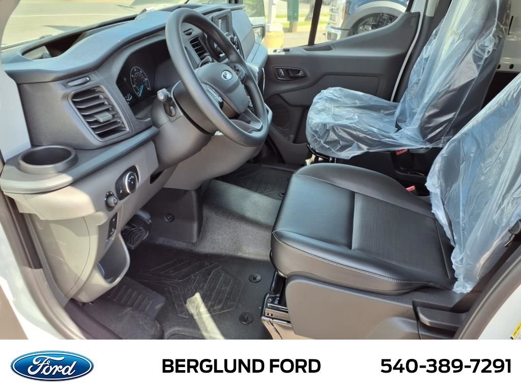 New 2025 Ford Transit 250 Low Roof w/ Load Area Protection Package RWD image 10