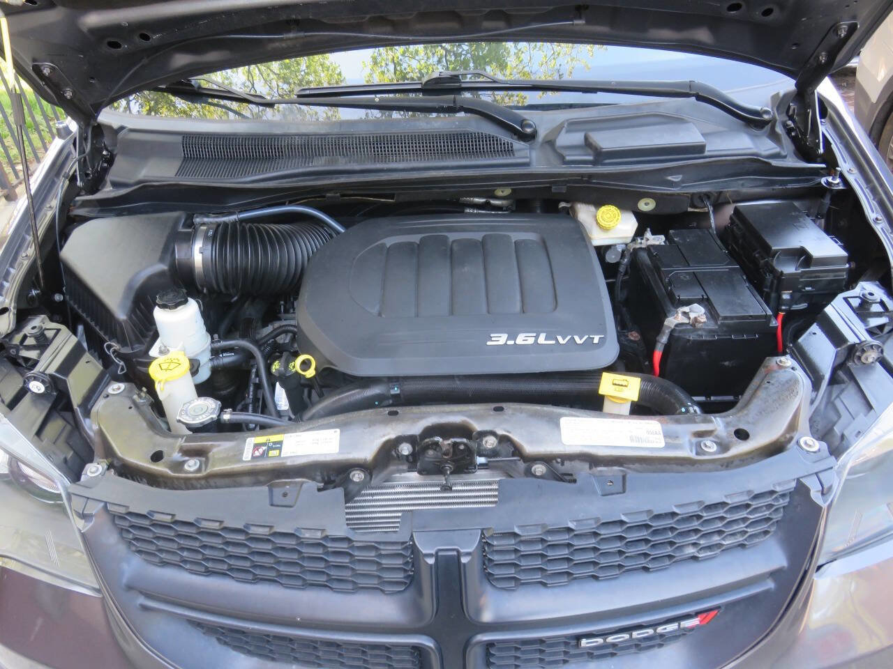 Used 2018 Dodge Grand Caravan GT FWD image 32