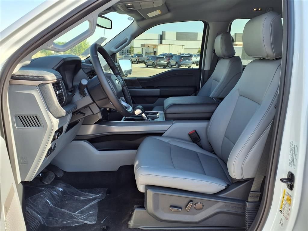 New 2025 Ford F150 Lightning Flash image 26