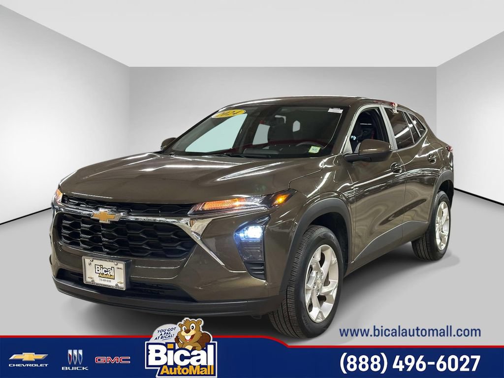 Certified 2024 Chevrolet Trax LS w/ LS Convenience Package FWD image 1