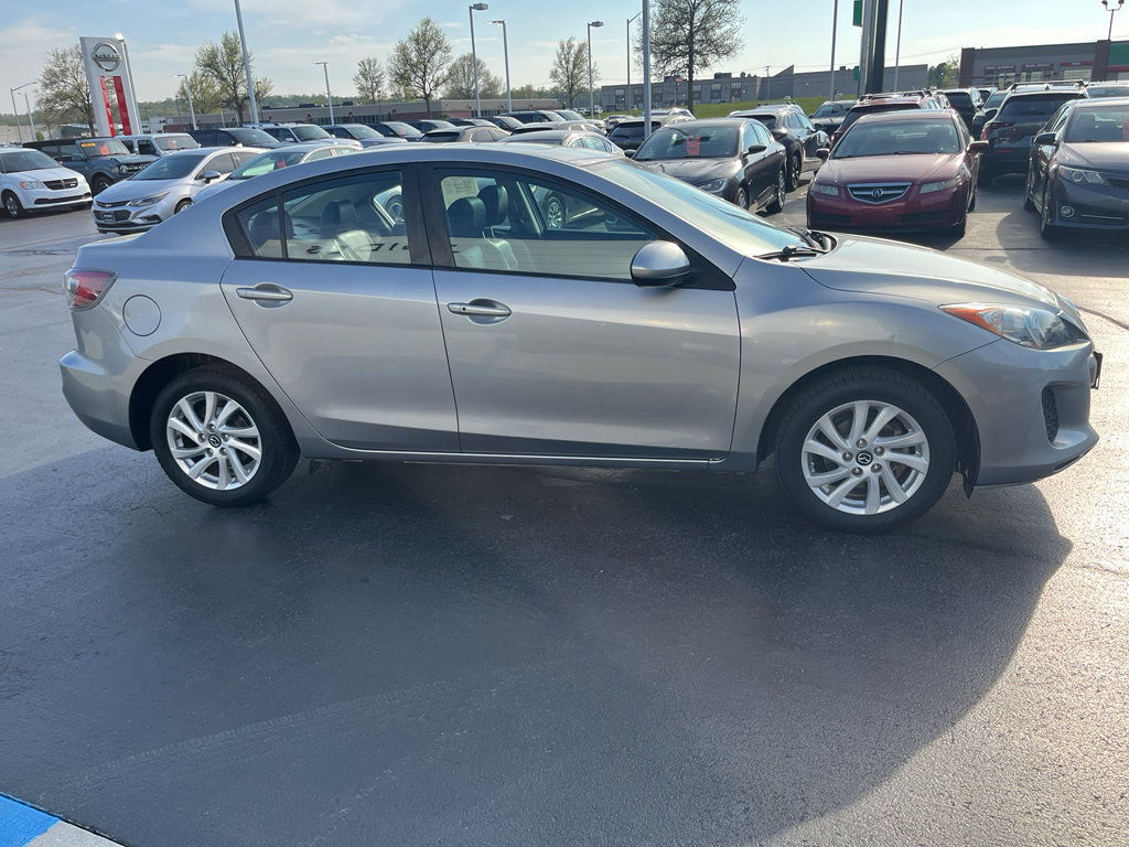Used 2013 MAZDA MAZDA3 i Grand Touring image 6