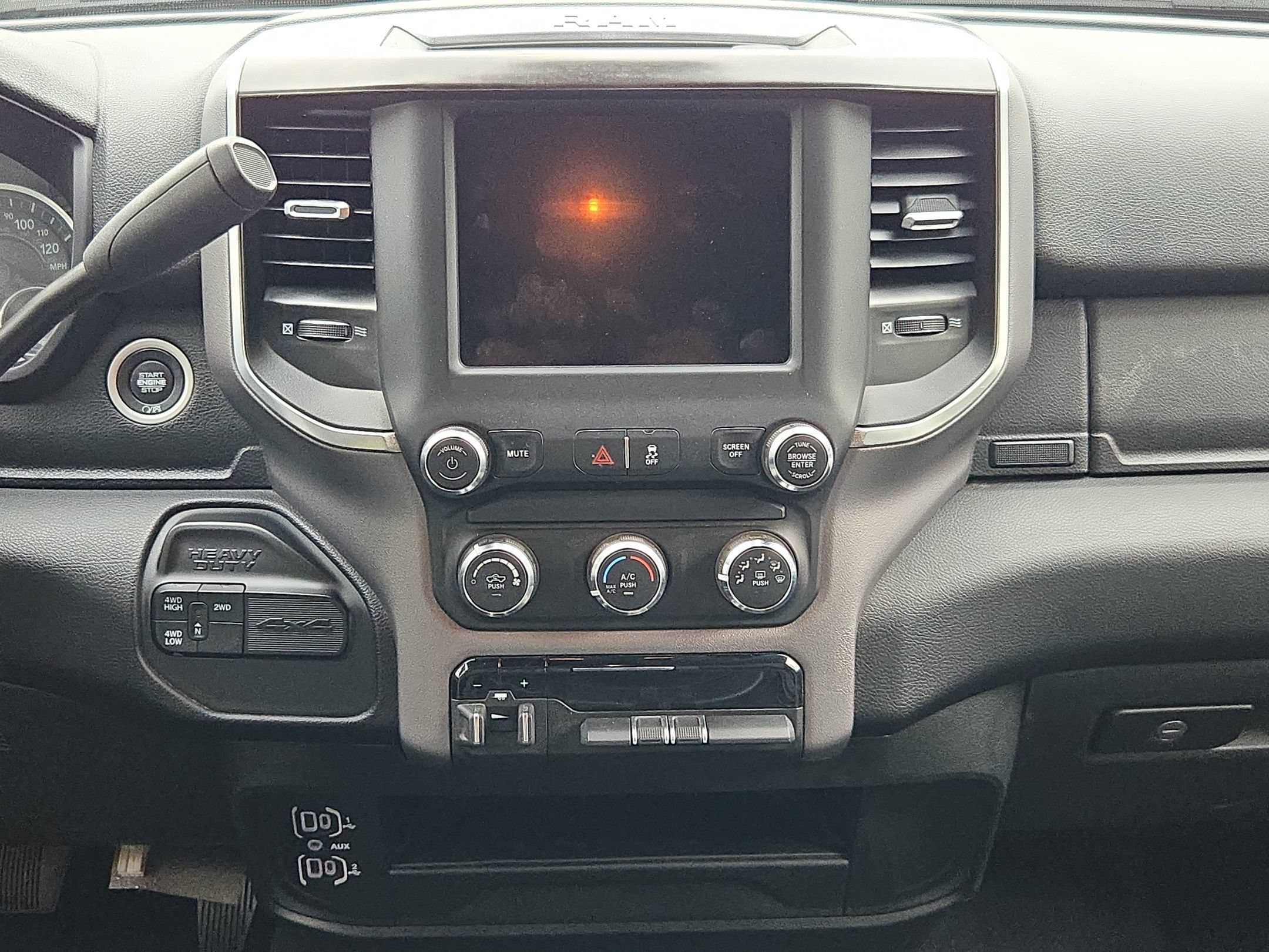 Used 2024 RAM 2500 Big Horn AWD/4WD image 29