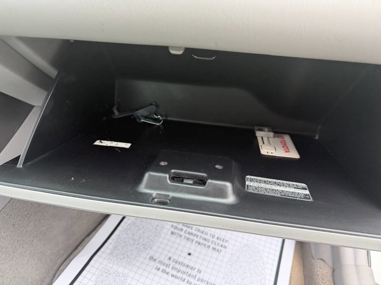 Used 2002 Toyota Camry LE FWD image 39