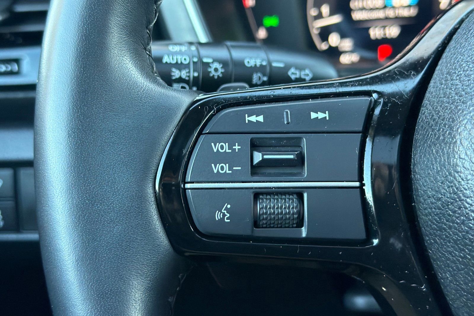 Used 2023 Honda Pilot Elite image 34