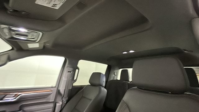 Used 2024 Chevrolet Silverado 1500 LT Trail Boss AWD/4WD image 12