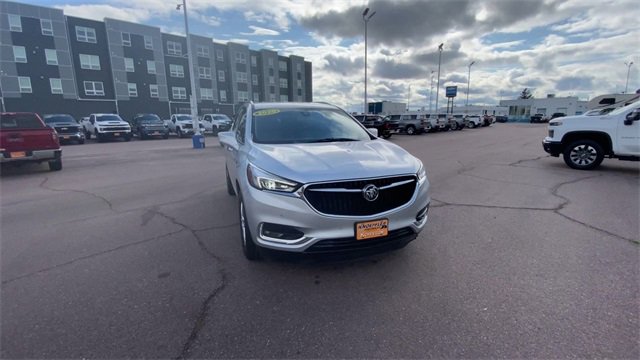Used 2020 Buick Enclave Premium image 3