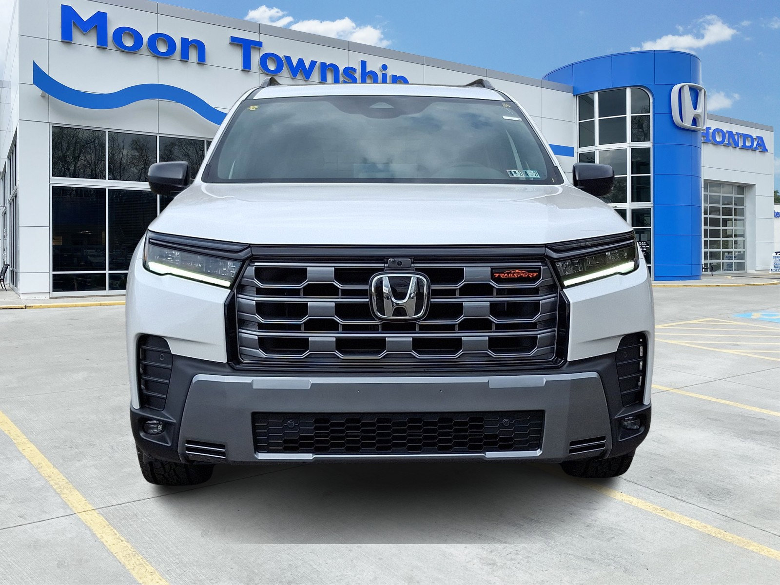 New 2026 Honda Pilot TrailSport image 2