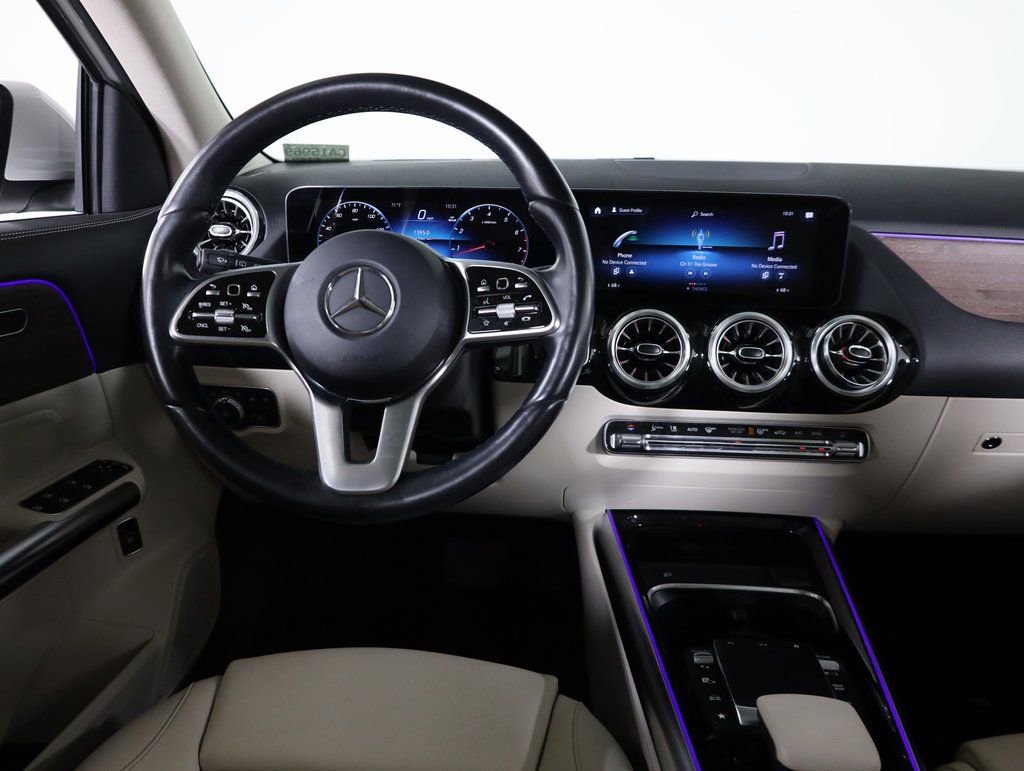 Certified 2023 Mercedes-Benz GLA 250 4MATIC w/ Premium Package image 33