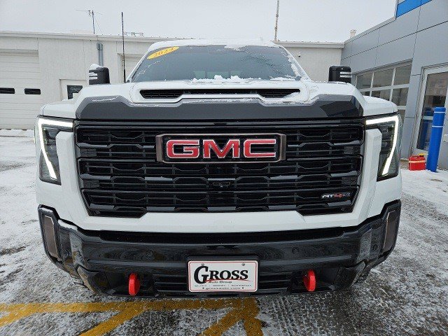 Certified 2024 GMC Sierra 2500 AT4X image 3