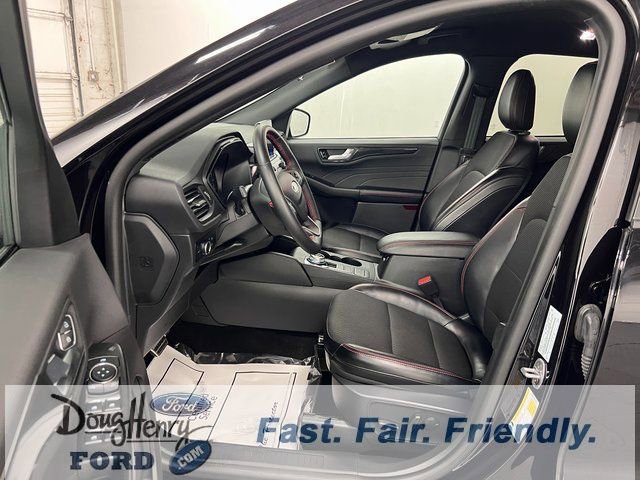 Used 2024 Ford Escape ST-Line image 28