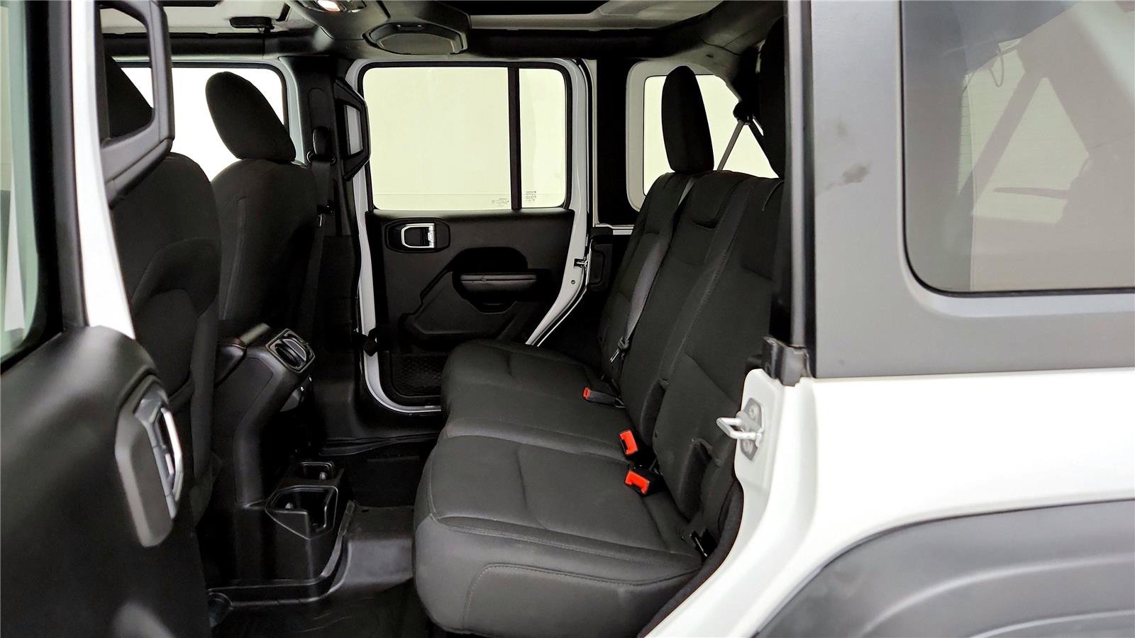 Used 2018 Jeep Wrangler Unlimited Sport S image 19