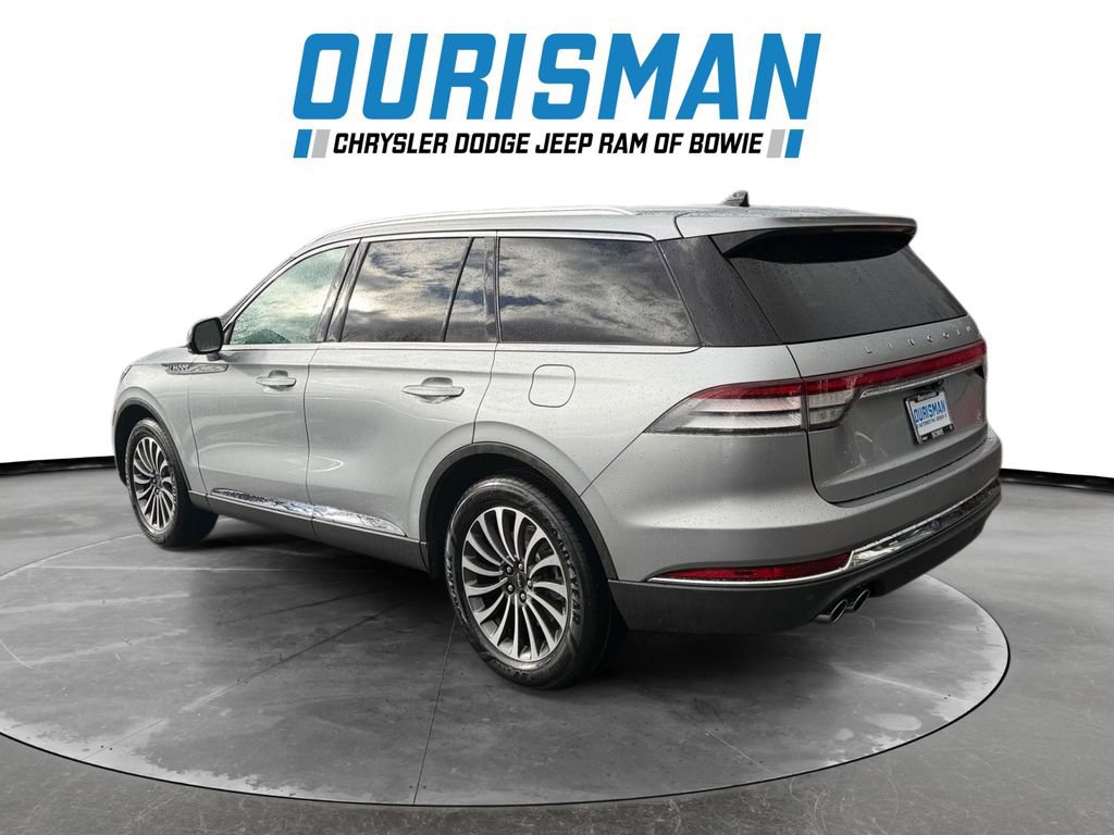 Used 2023 Lincoln Aviator Reserve image 4