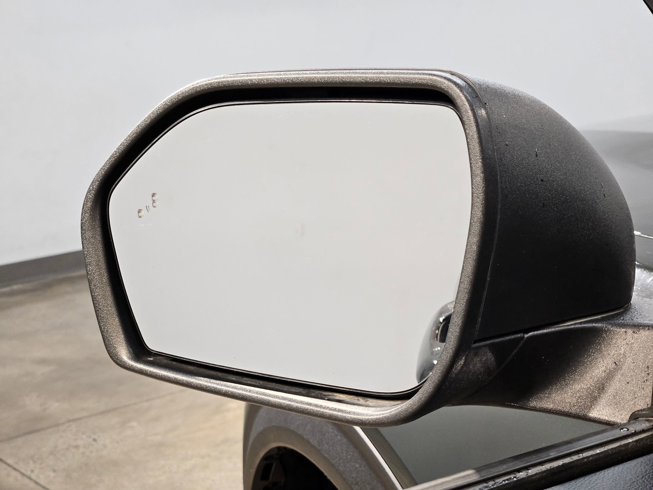 Used 2023 Ford Explorer XLT image 22