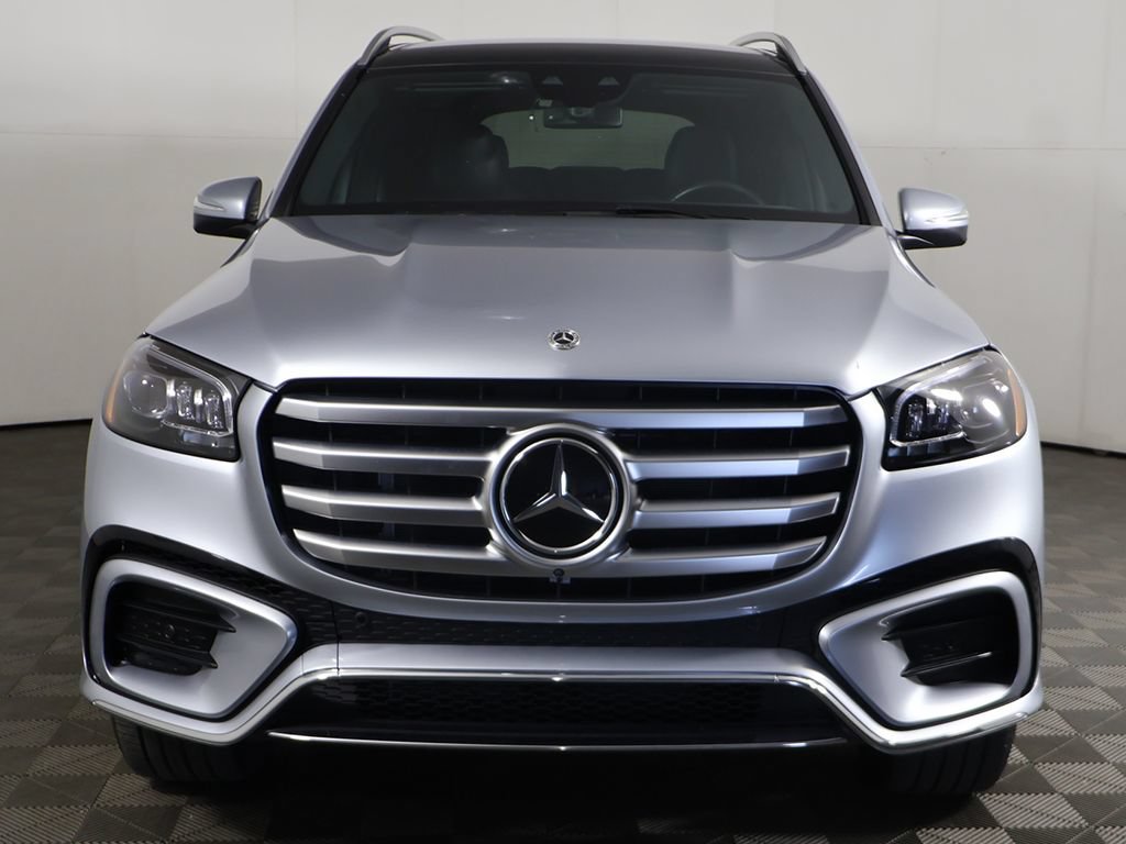 Used 2025 Mercedes-Benz GLS 450 4MATIC w/ AMG Line Exterior image 15