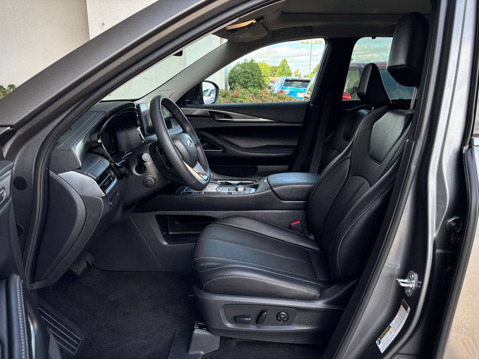 Used 2026 INFINITI QX60 Luxe AWD/4WD image 30