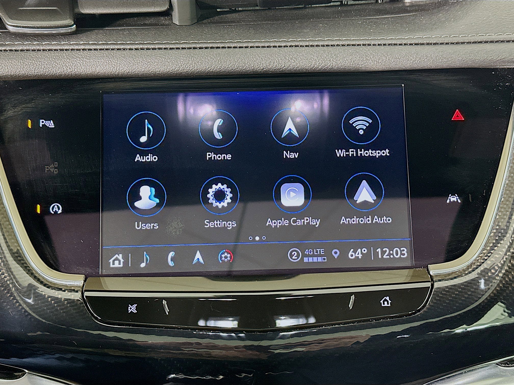Used 2025 Cadillac XT6 Sport image 21