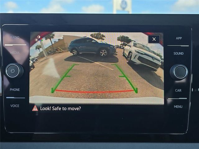 New 2026 Volkswagen Jetta SE FWD image 18
