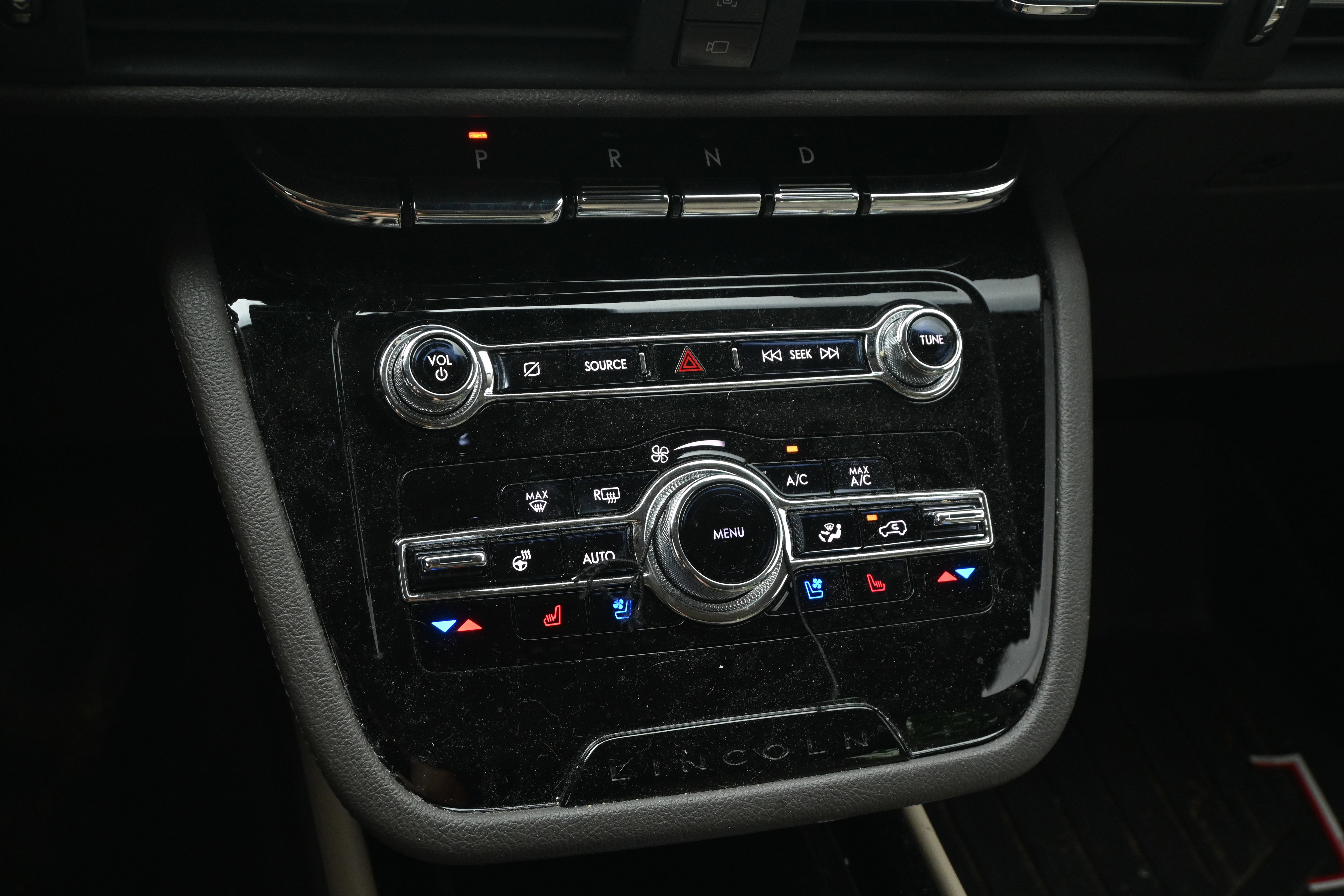 Used 2021 Lincoln Corsair Reserve AWD/4WD image 14