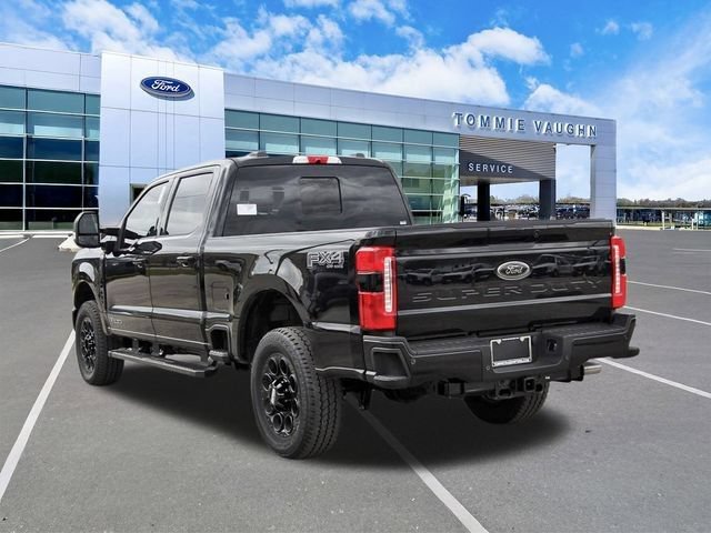 New 2026 Ford F250 Lariat w/ Black Appearance Package AWD/4WD image 2