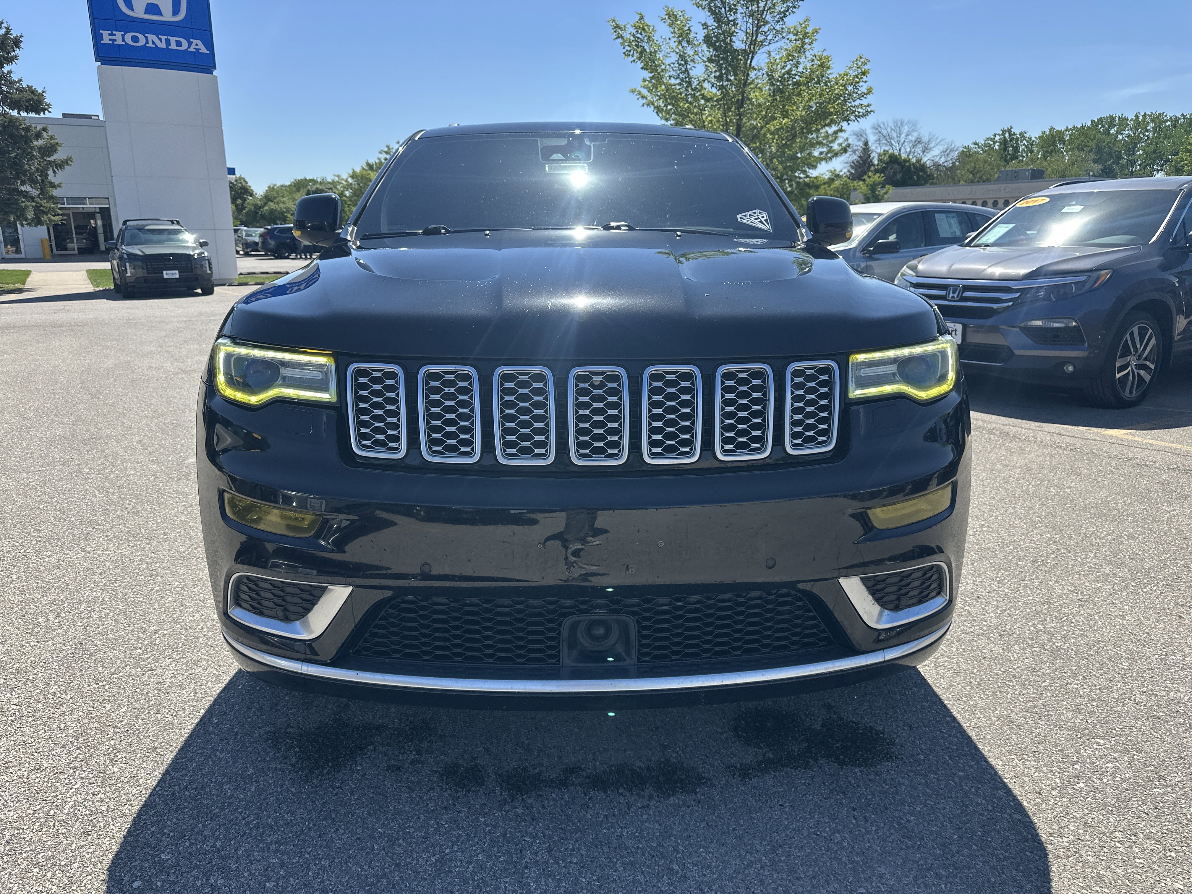 Used 2018 Jeep Grand Cherokee Summit w/ Platinum Series Group AWD/4WD image 8
