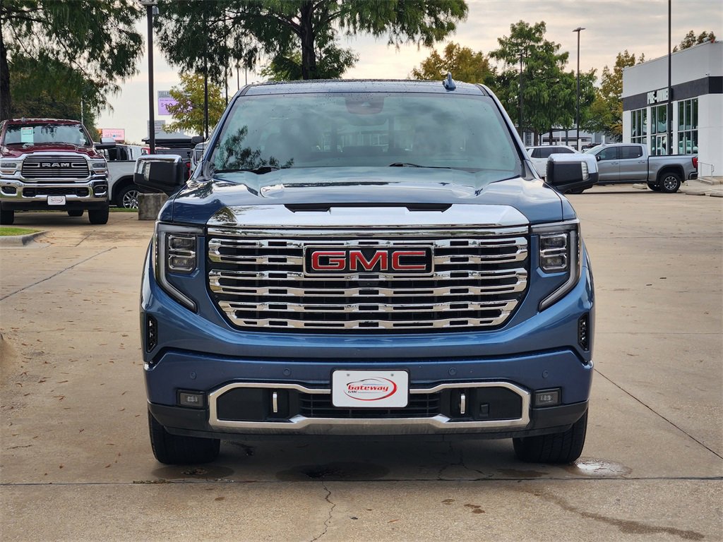 Used 2024 GMC Sierra 1500 Denali image 2