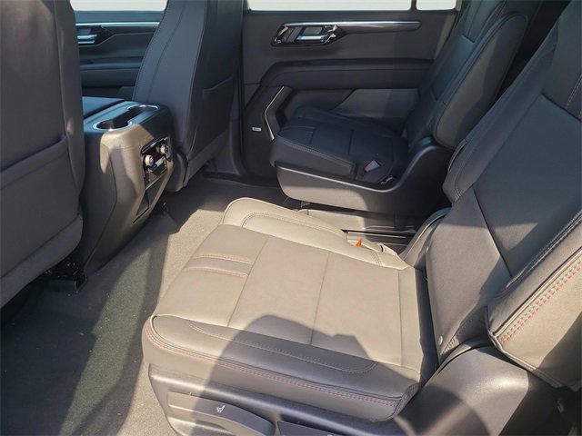 New 2026 Chevrolet Suburban RST w/ Comfort Package image 16