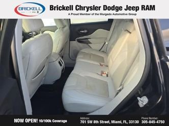 Used 2020 Jeep Cherokee Limited image 18