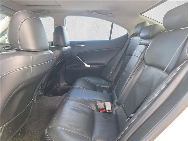 Used 2011 Lexus IS 250 w/ Premium Pkg Value Edition RWD image 14
