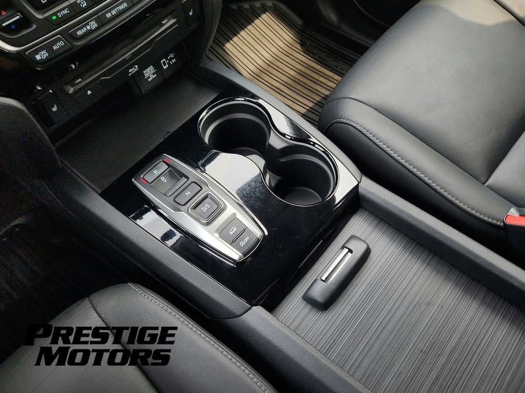 Used 2021 Honda Pilot Touring image 15