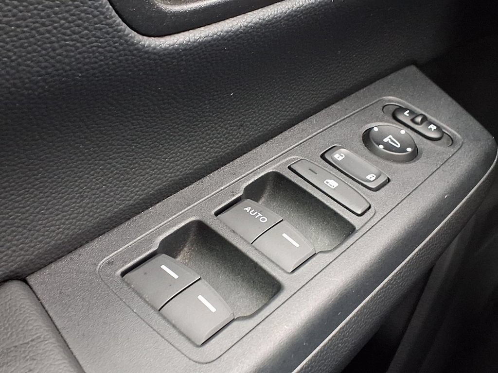Certified 2025 Honda CR-V LX image 19