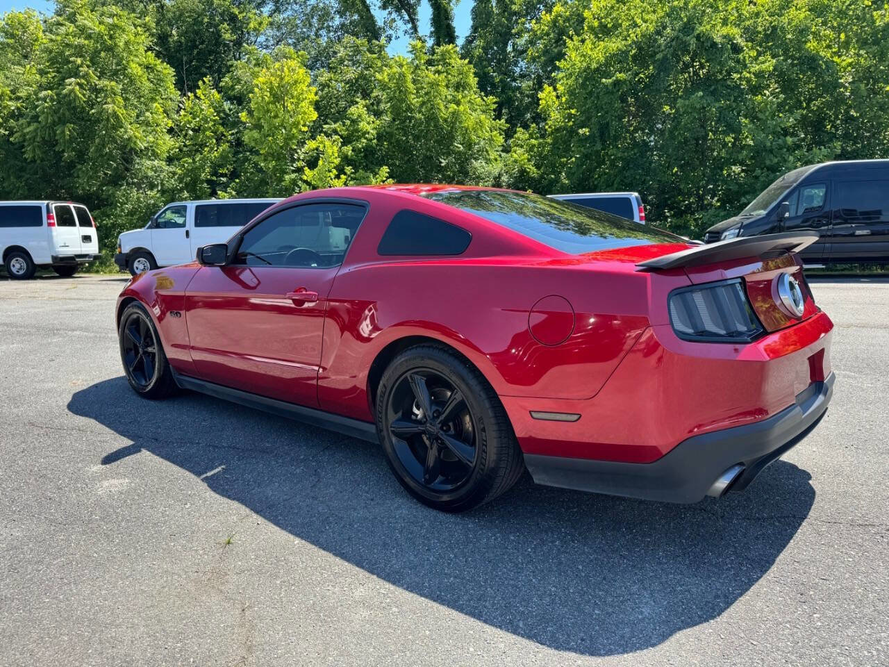 Used 2012 Ford Mustang GT Premium w/ Security Pkg RWD image 7