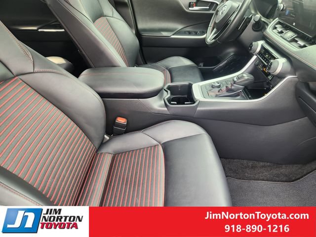 Used 2024 Toyota RAV4 XSE AWD/4WD image 14