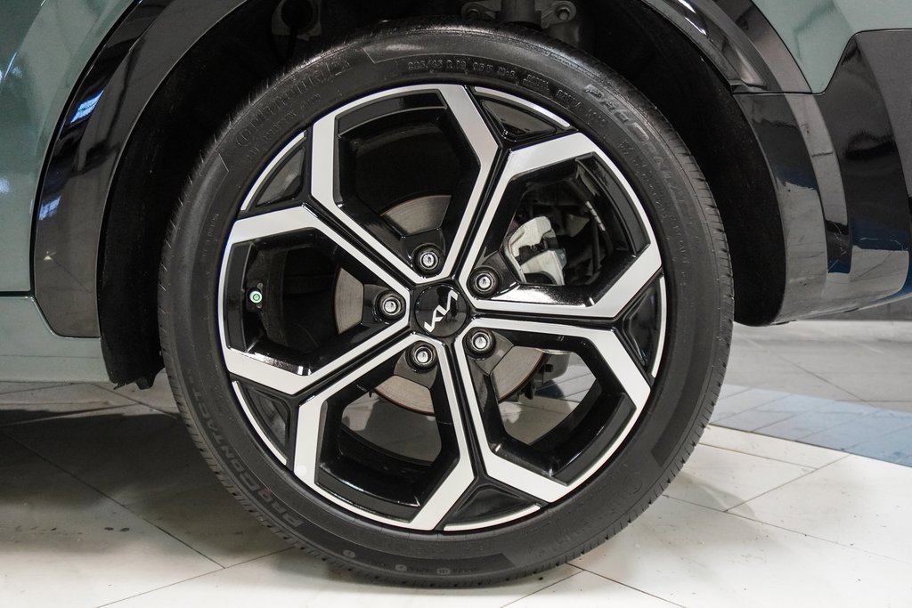 Used 2023 Kia Niro EX Touring image 39