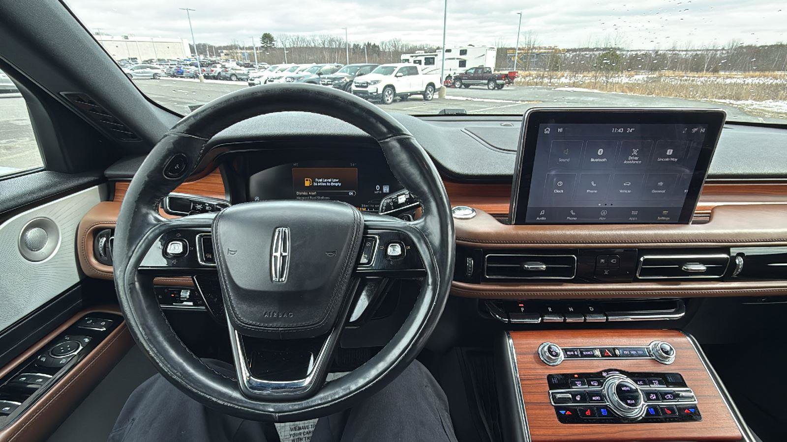 Used 2020 Lincoln Aviator Reserve w/ Equipment Group 201A image 29