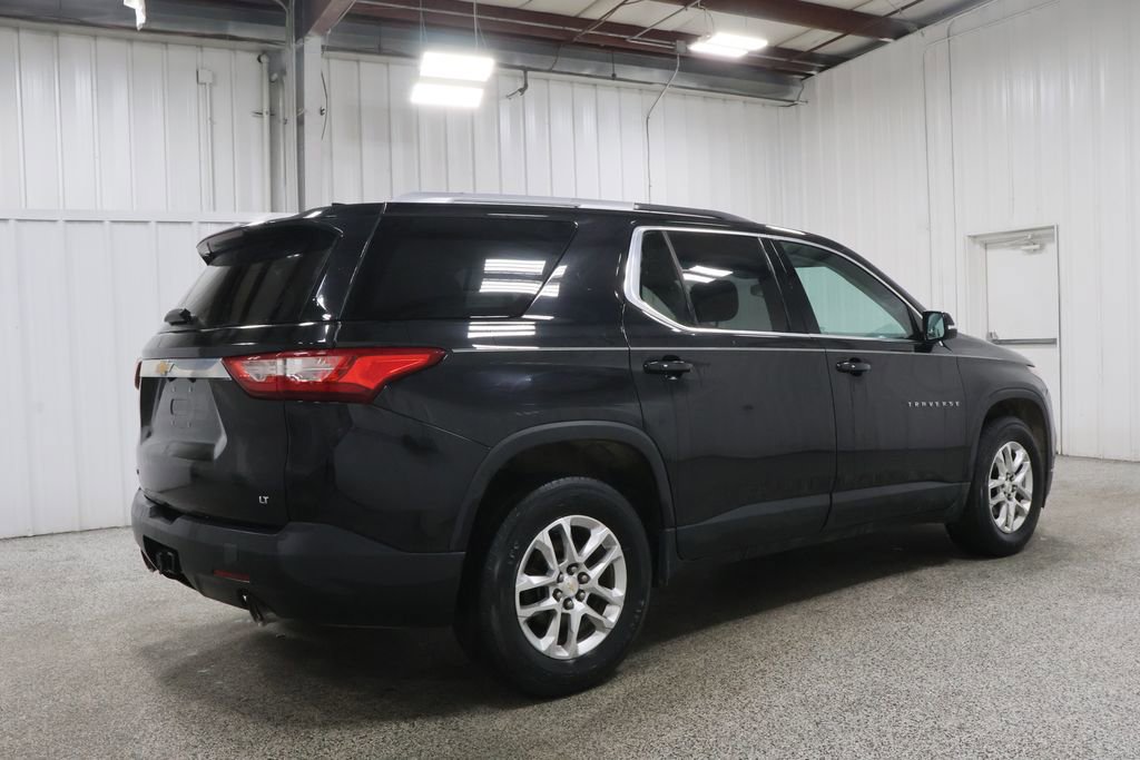 Used 2018 Chevrolet Traverse LT image 5