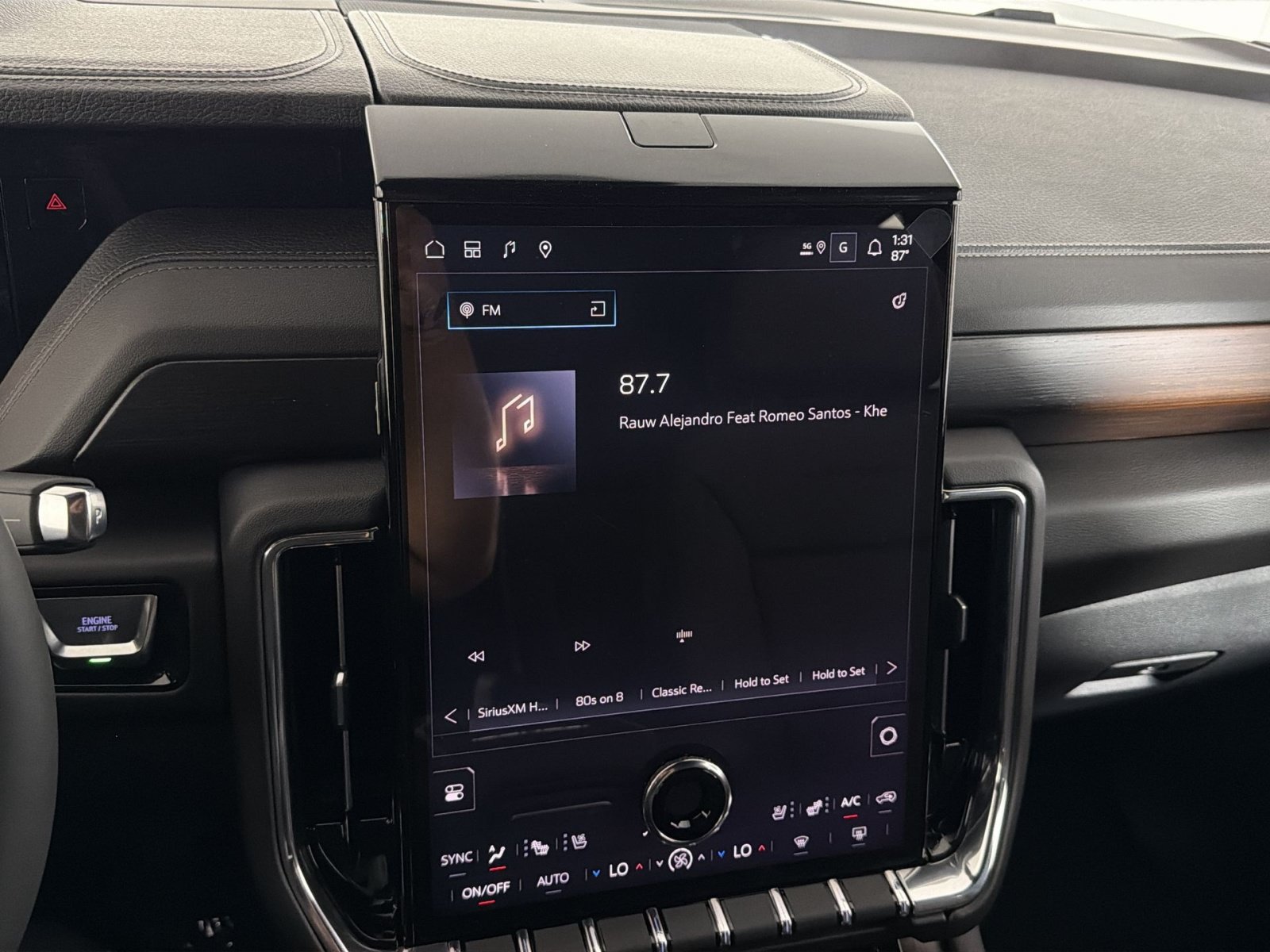 New 2026 GMC Yukon XL Denali AWD/4WD image 18