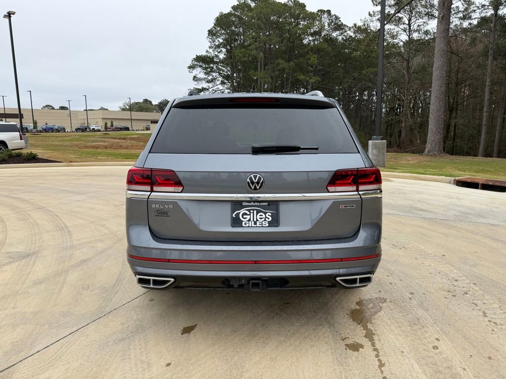 Used 2022 Volkswagen Atlas SEL R-Line image 4