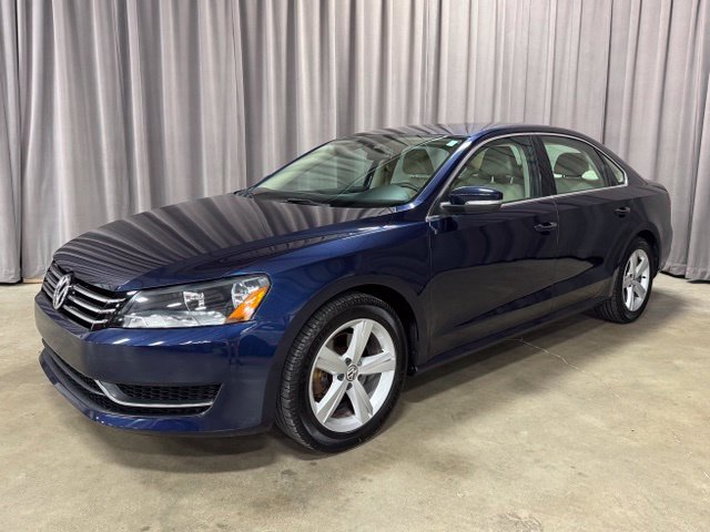 Used 2013 Volkswagen Passat 2.5 SE FWD image 3