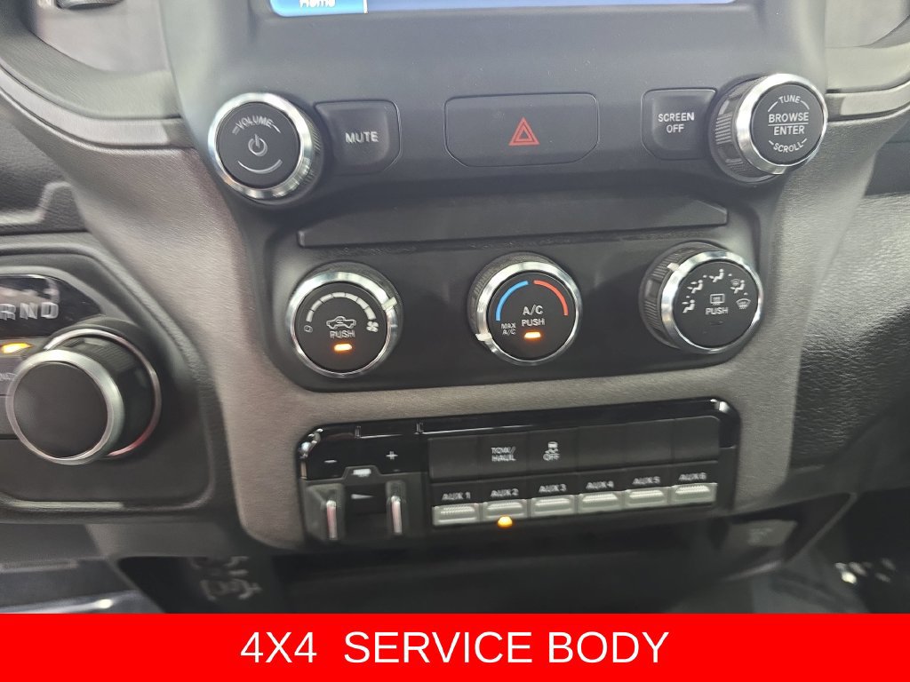 Used 2024 RAM 2500 Tradesman w/ Chrome Appearance Group AWD/4WD image 21