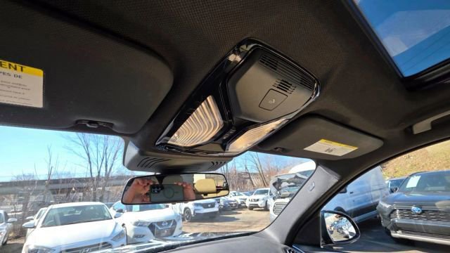 Used 2020 BMW X3 xDrive30i w/ Premium Package AWD/4WD image 13