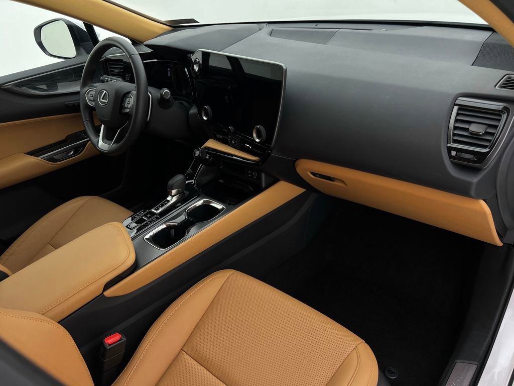 Certified 2025 Lexus NX 350 AWD w/ Accessory Package (2T) image 24