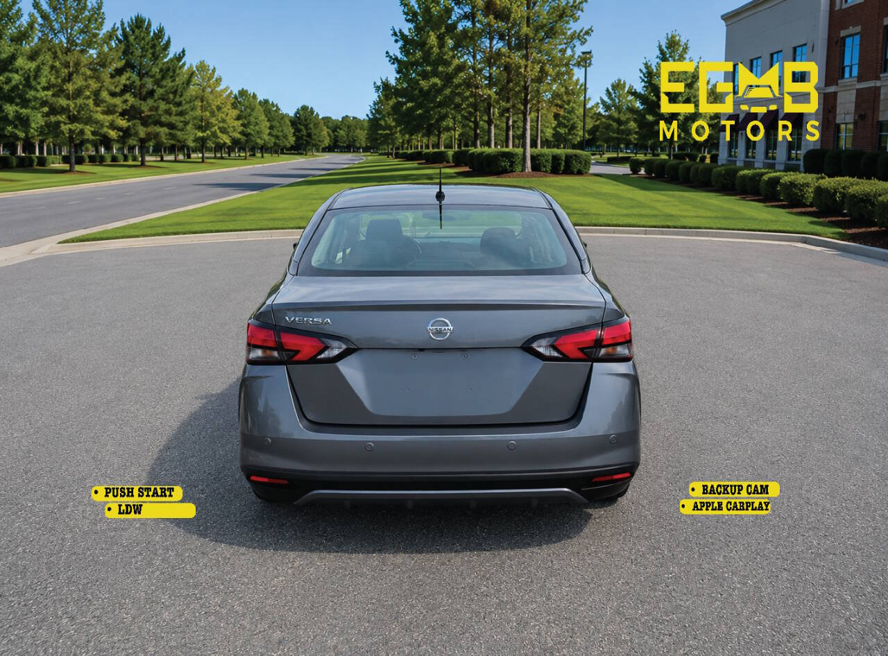 Used 2020 Nissan Versa S FWD image 5