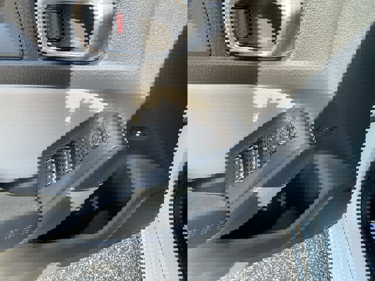 Used 2023 Honda Civic LX image 13