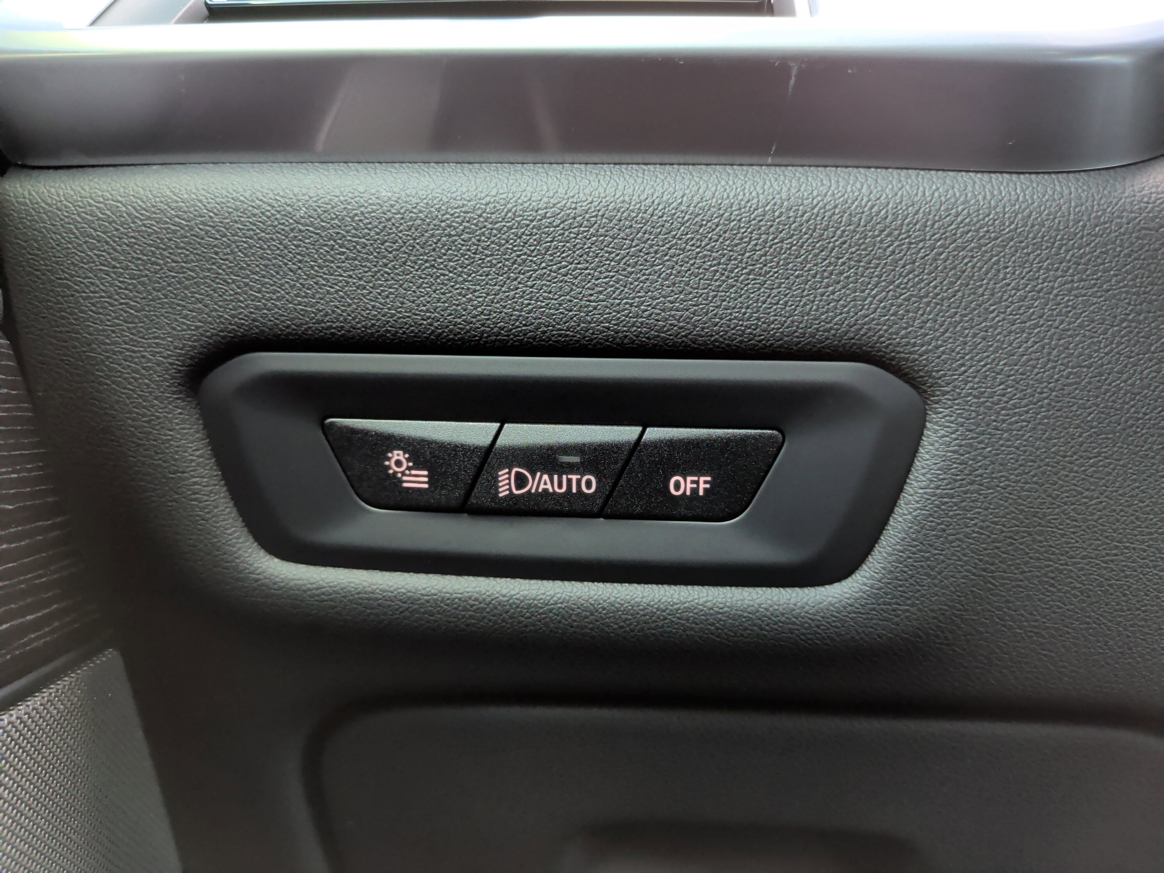 Certified 2026 BMW X5 xDrive40i w/ M Sport Package image 26