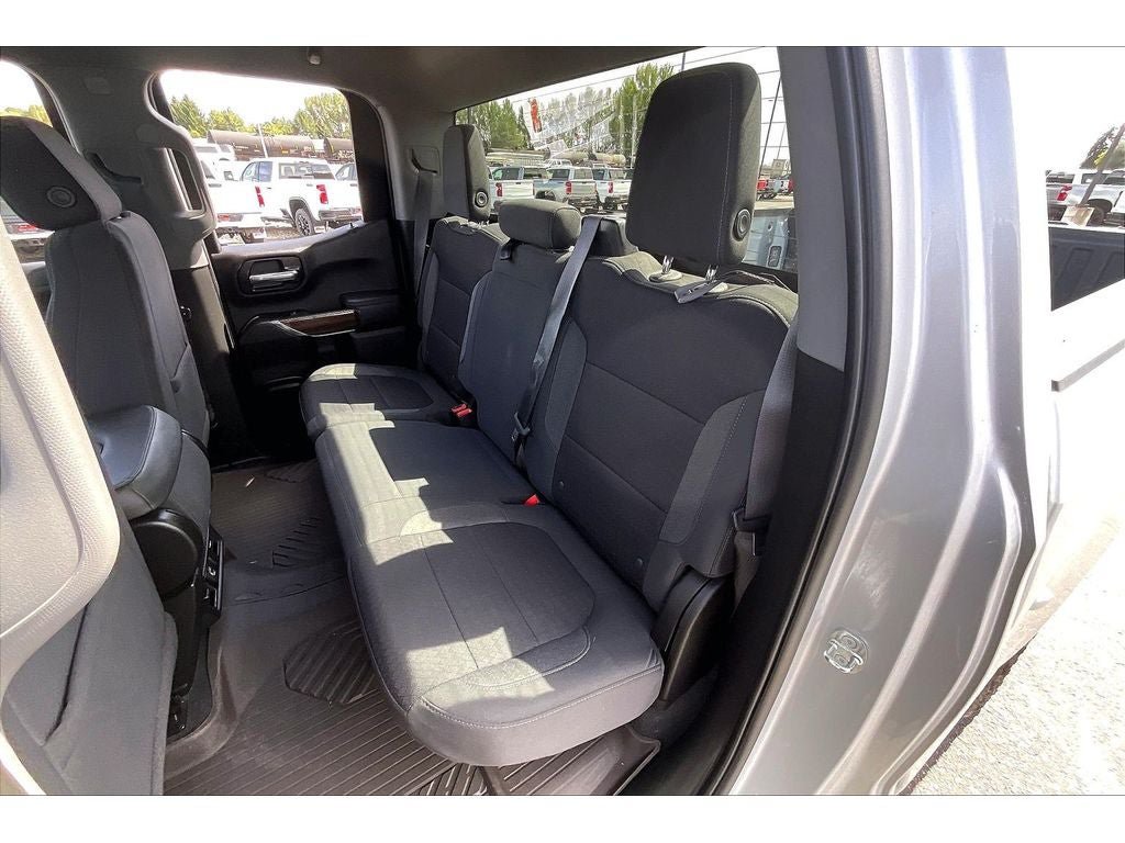 Used 2022 Chevrolet Silverado 1500 RST AWD/4WD image 27