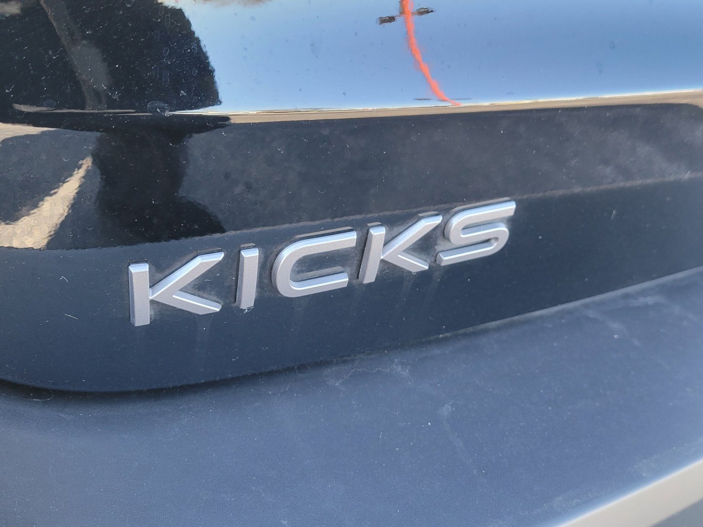 Certified 2025 Nissan Kicks SV AWD/4WD image 7