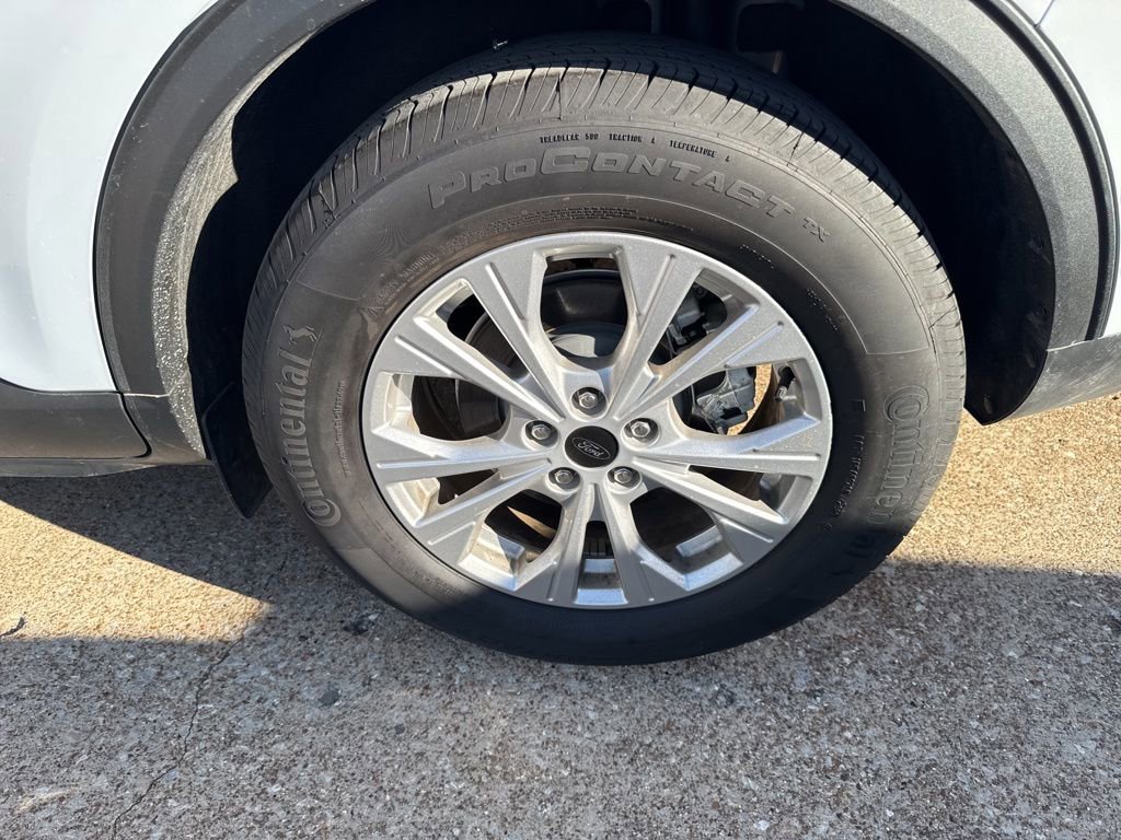 Used 2025 Ford Escape Active w/ Tech Pack #1 image 4