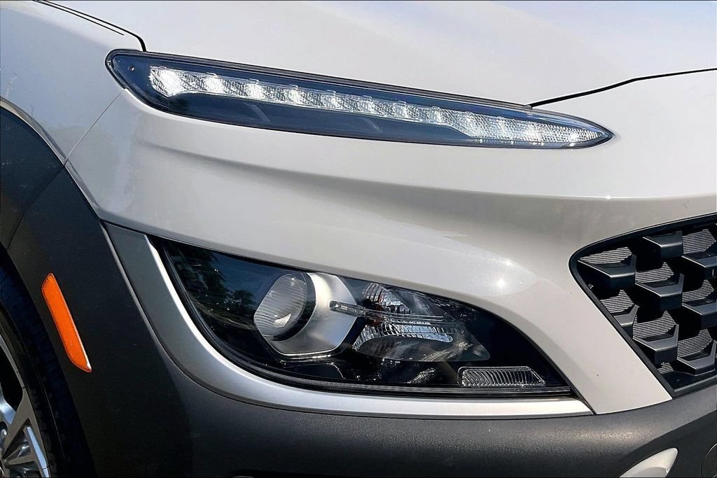 Used 2022 Hyundai Kona SEL w/ Convenience Package AWD/4WD image 32