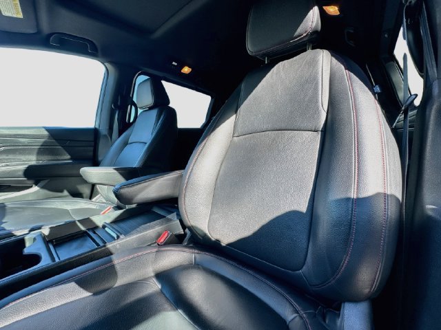Used 2023 Honda Odyssey Sport image 25